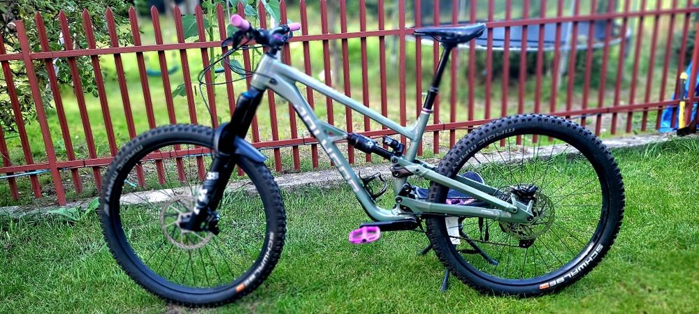 Polygon Collosus n9 XL