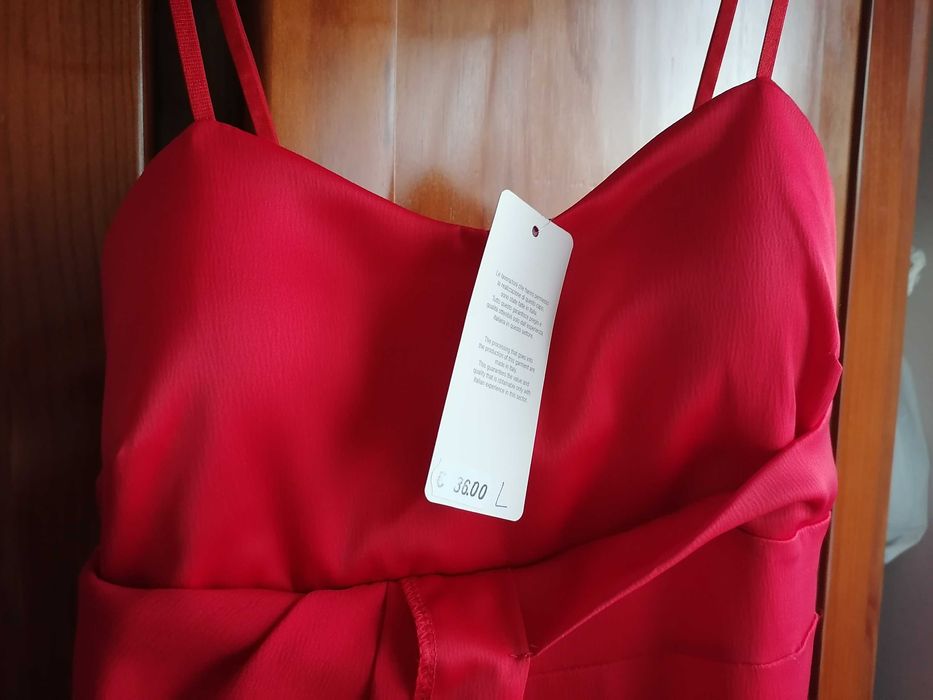 Vestido vermelho vivo, de cerimónia em cetim tam L, novo EasyPrice