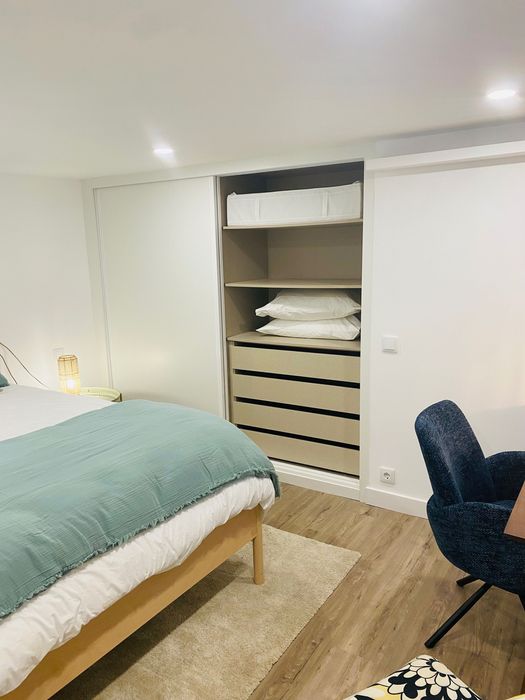 Aluga-se T2 centro de Loulé