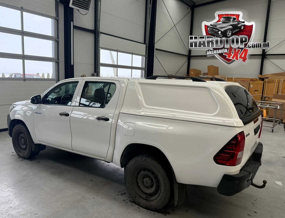 Zabudowa Paki TOYOTA HILUX 2015+ Bez szyb PEŁNE boki Hardtop Premium