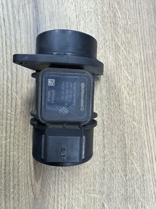 Расходомер воздуха Renault Trafic II 2.0dci M9R + 2.5dci