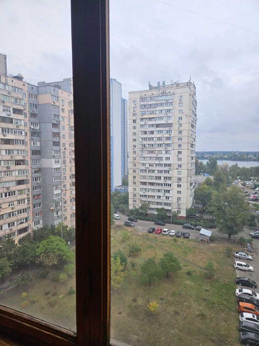 3к квартира Харківський, 5хв пішки метро, вул Вишняківська Перша здача