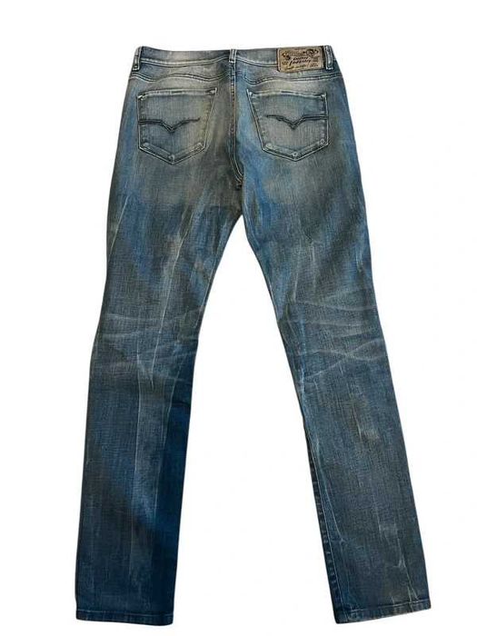 Damskie jeansy Diesel z wysokim stanem M