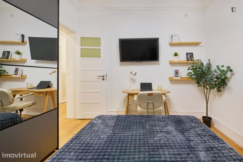 Quarto - localizado em Alameda Lisbon