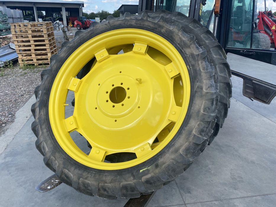 Koła wąskie - do miedzyrzędzi JOHN DEERE 9,5 R44 - 230/95R44