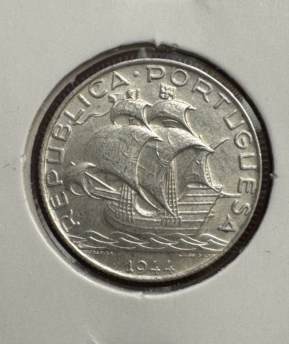 1$00  de 1915 e 1916 , 10$00, 5$00, 2$50  caravelas de prata varias datas