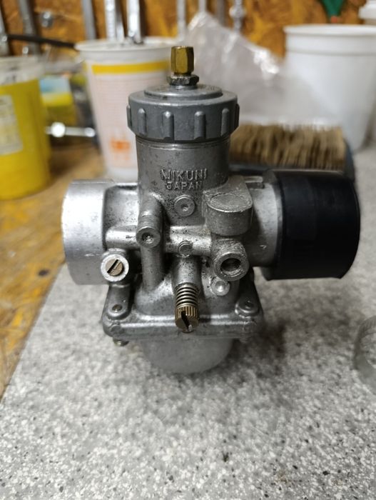 Carburador Mikuni 28