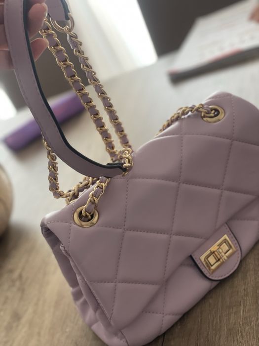 Mala nova com etiqueta