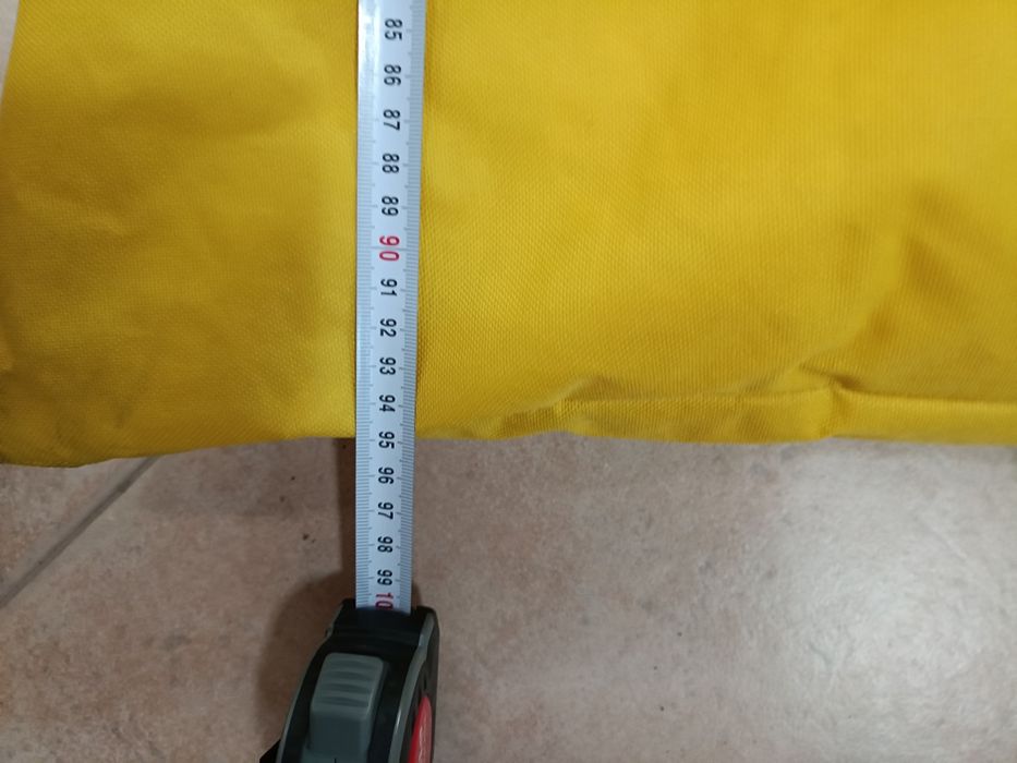 Pouffe amarelo exterior/interior