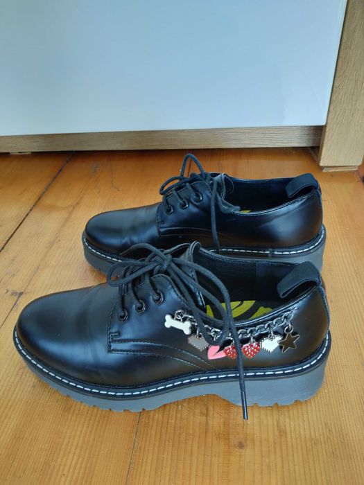 Czarne buty damskie
