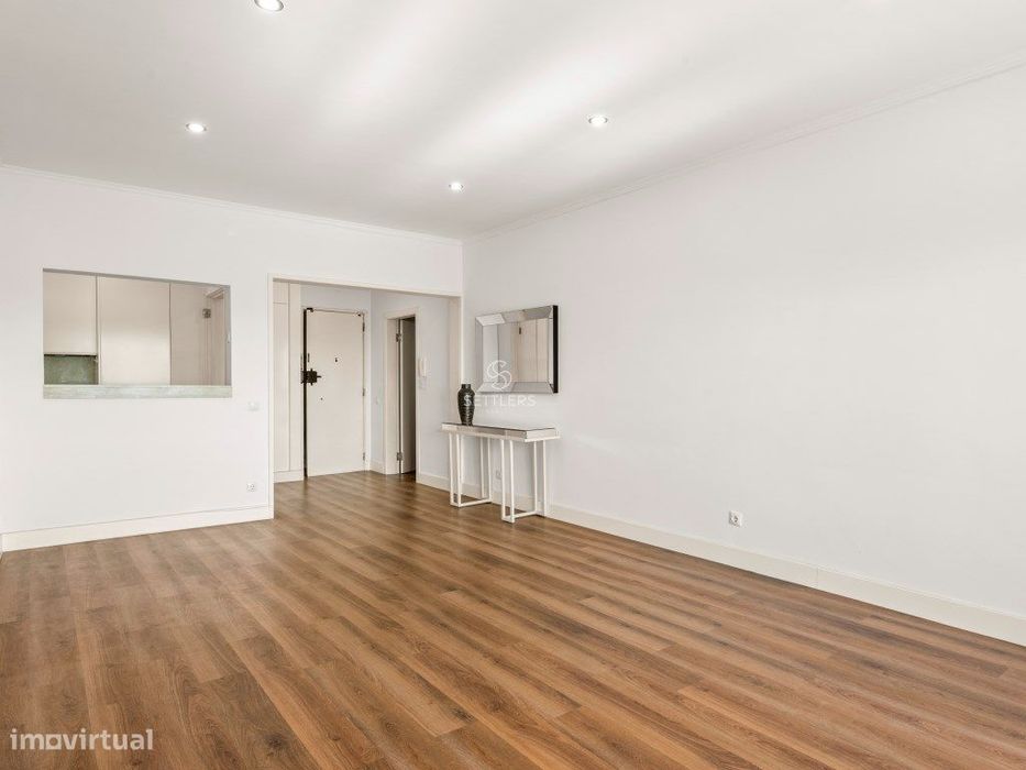 Apartamento T2 - Bairro do Rosário