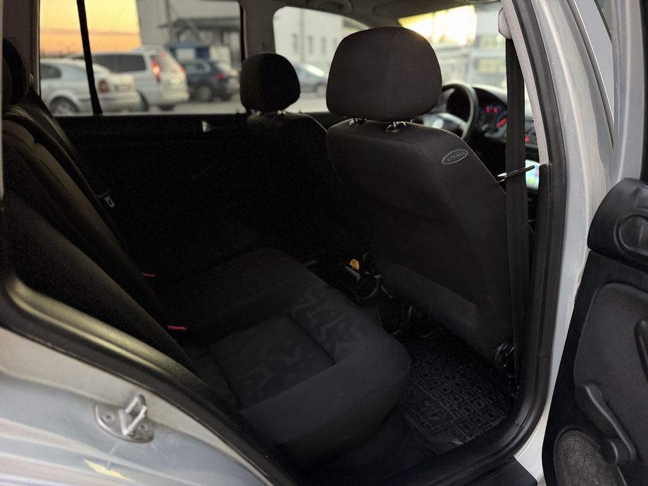 Volkswagen Golf 4 автомат, кондиціонер