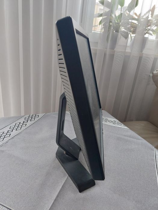 Monitor komputerowy Dell