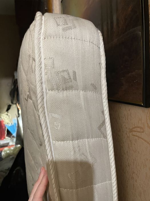 Матрас без пружин 200 на 160