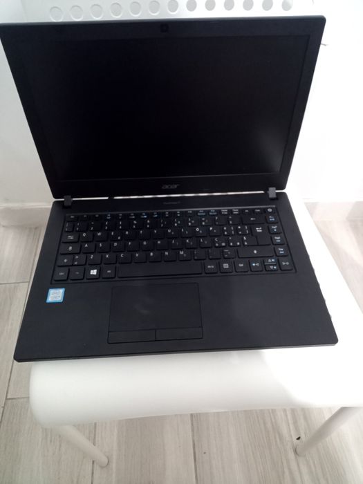 Acer TravelMate P2410 – i5 8ª Geração | 8GB RAM | SSD NVMe 256GB