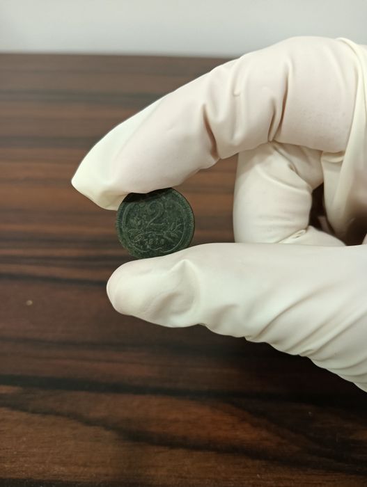 Stara moneta 2 halerze z 1901 roku numizmat kolekcjonerski piękny