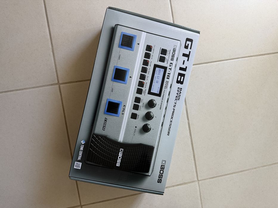 Boss GT-1B (Pedaleira de Baixo)