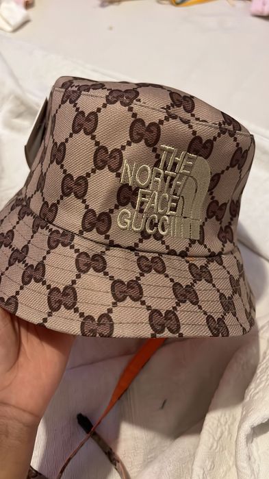 Bucket gucci novos