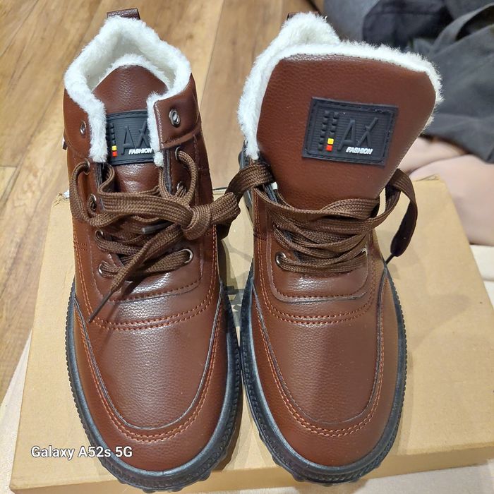Buty nowe  cieple męskie
