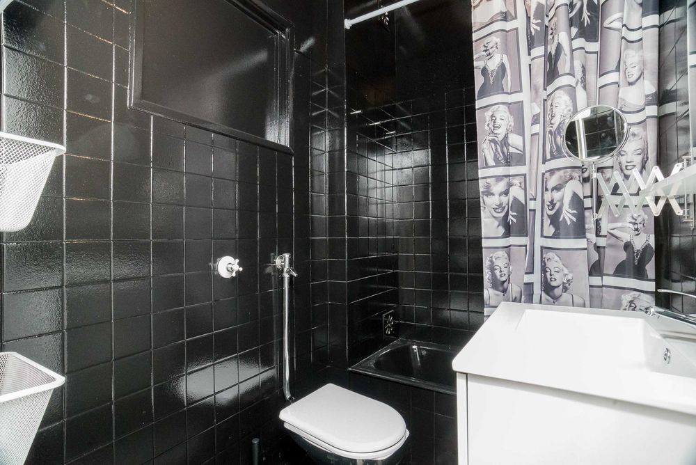 Estoril: Quarto para Estudante ESHTE | ESSA | NOVA SBE