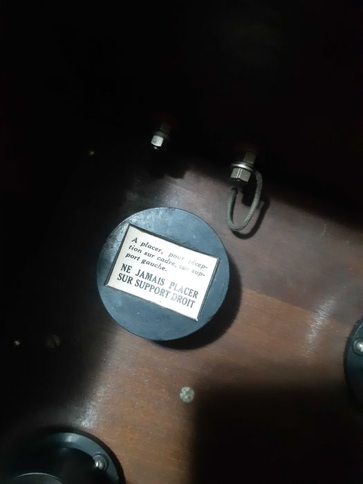 Radiomodulador 
Ducretet- Thomson Phonomodula PM6 
Tsf n° 3174.