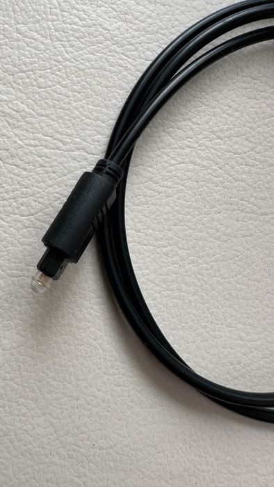 Kabel optyczny Toslink 0,9m | Stan bardzo dobry