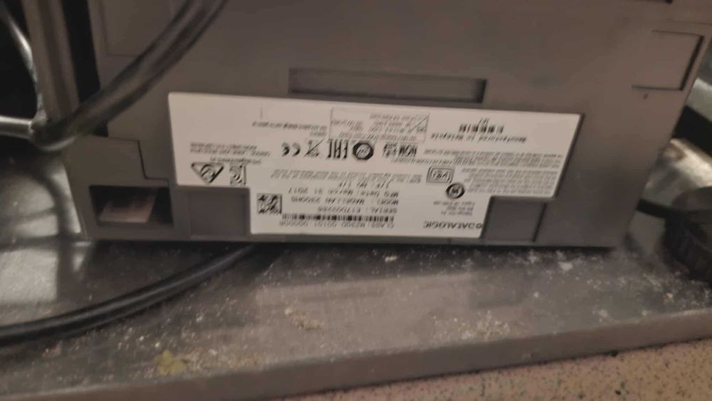 Profesjonalny sprzęt handlowy - waga, krajalnica, skaner