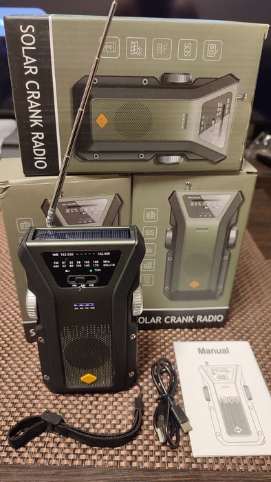 Радіо аварійне ліхтарик, 4000мАч повербанк, динамо-машина