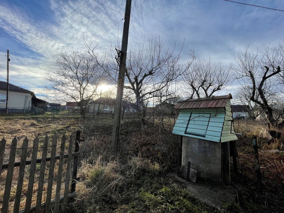 Будинок с. Оболоння, 3 км від м. Долина