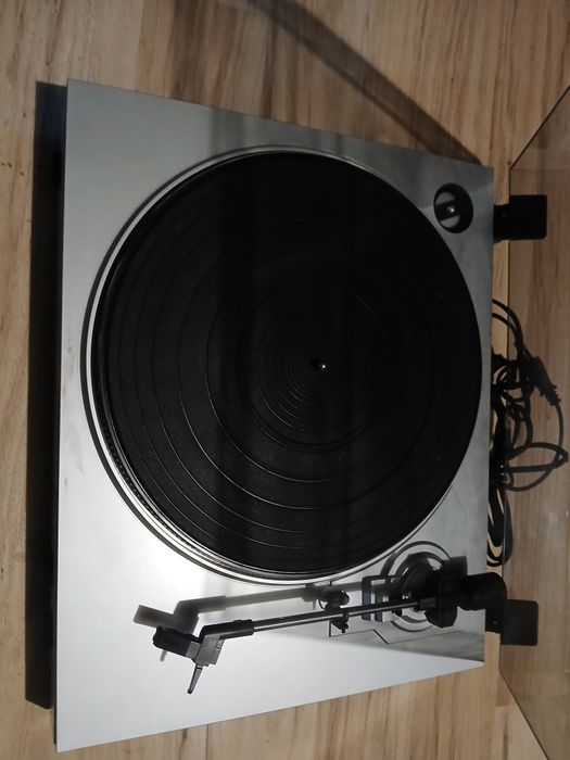Sprzedam gramofon