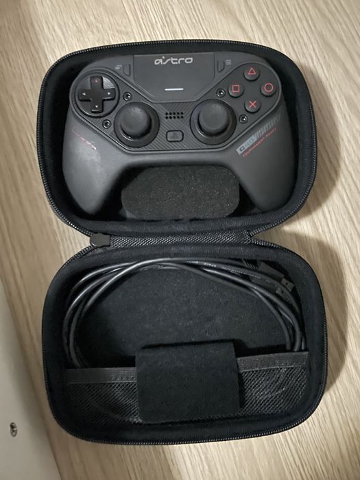 Astro C40 TR Comando para PS4/PC