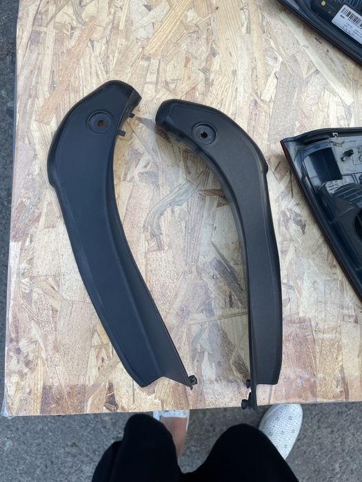 Накладки на пороги, крышка бензобака bmw f30 usa