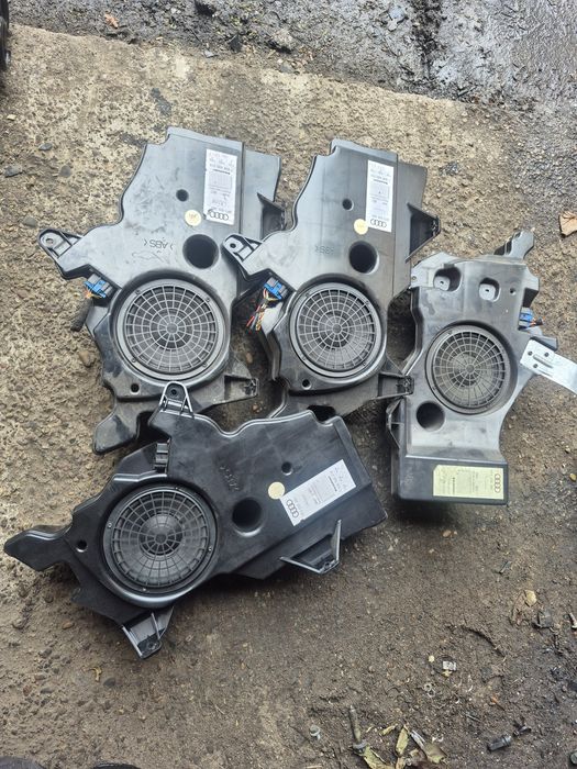 Głośnik Subufer audi a3 8p