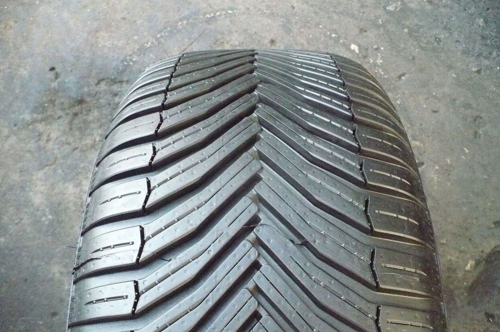 MICHELIN CrossClimate 2 SUV 215/50R18 NOWA 2023