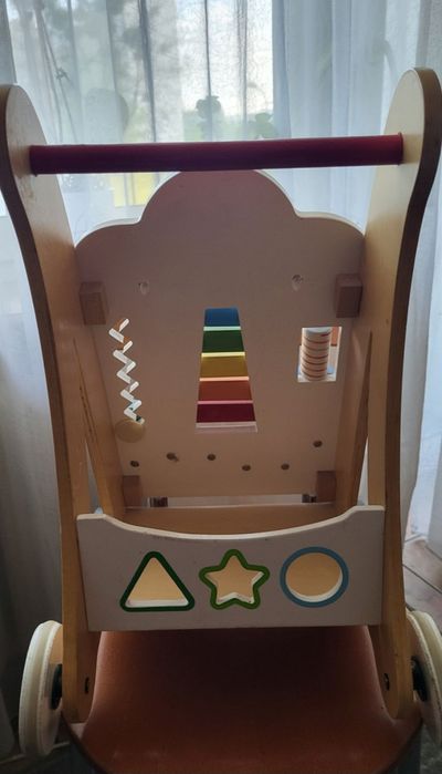 Chodzik dla dziecka drewniany