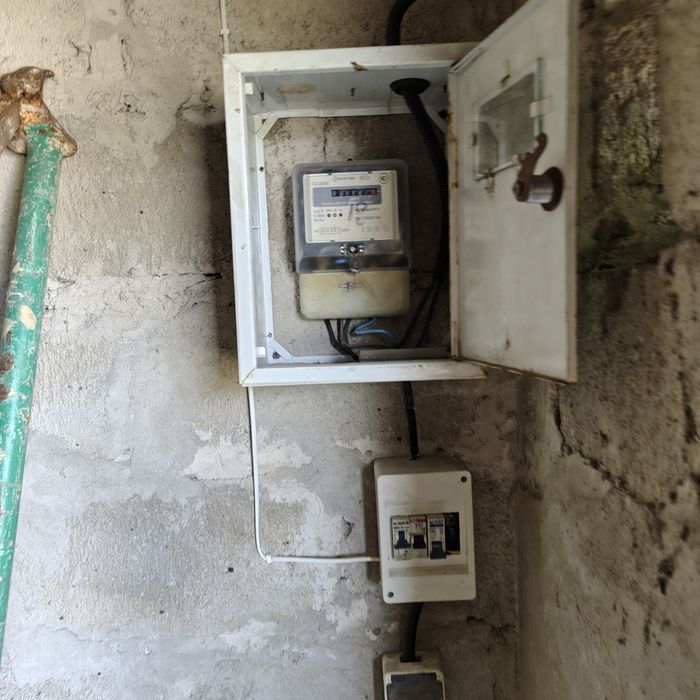 Гараж на масиві старого горгазу