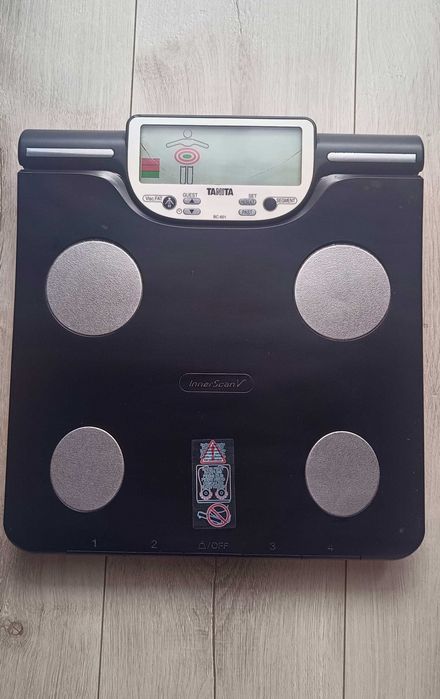 Waga z pomiarem tkanki tłuszczowej Tanita BC-601