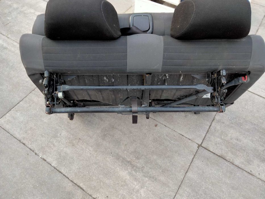 VW CADDY III 3    kanapa fotele 2 rzad siedzenie tylne tyl