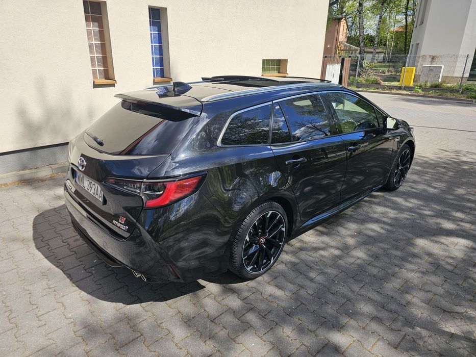 Toyota Corolla TS GR 2022 Hybrid 2.0 FULL OPCJA hak