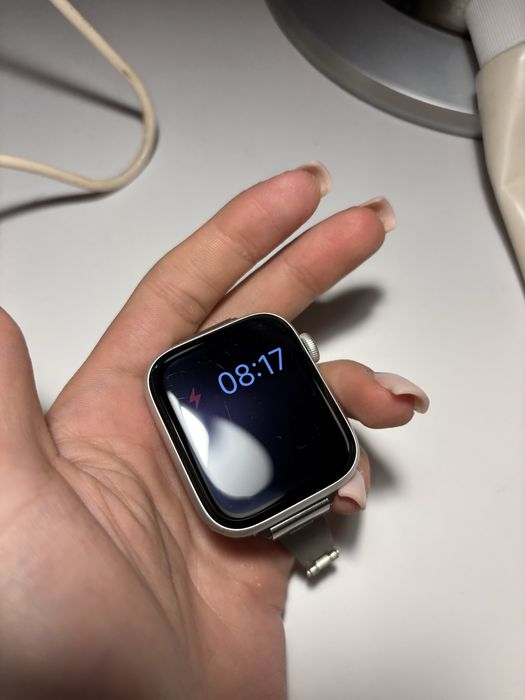 Apple Watch  SE  2 generacji GPS 44mm