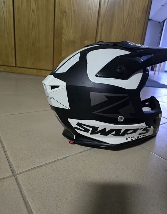 Capacete Swap's Industry