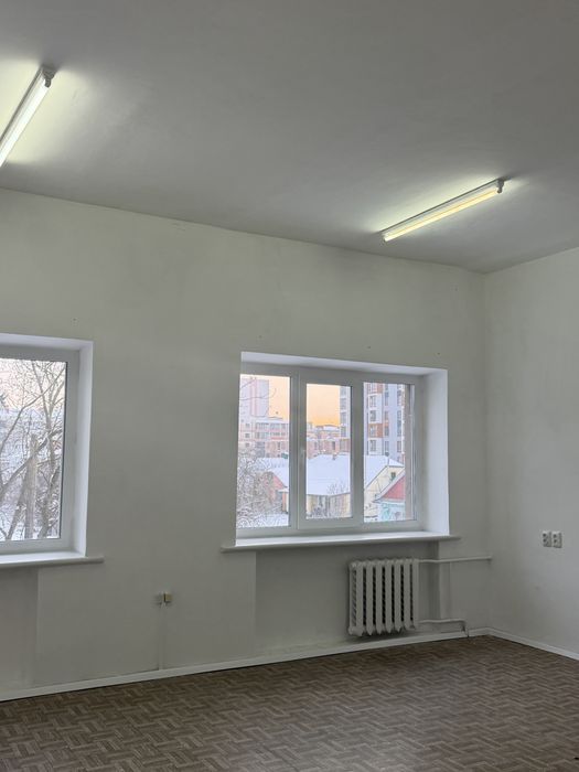 Офіс 35 м², Виставка, Без відключень, Доступ 24/7, Від власника - View 2