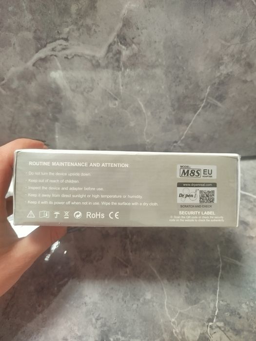 Дермапен з акумулятором. Апарат фракційної мезотерапії Dr.Pen