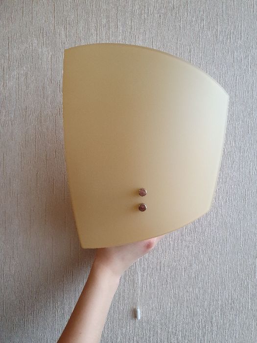 Бра настенное с верёвочным выключателем