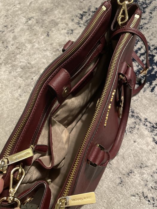 Mala classica  Michael Kors (autentica)