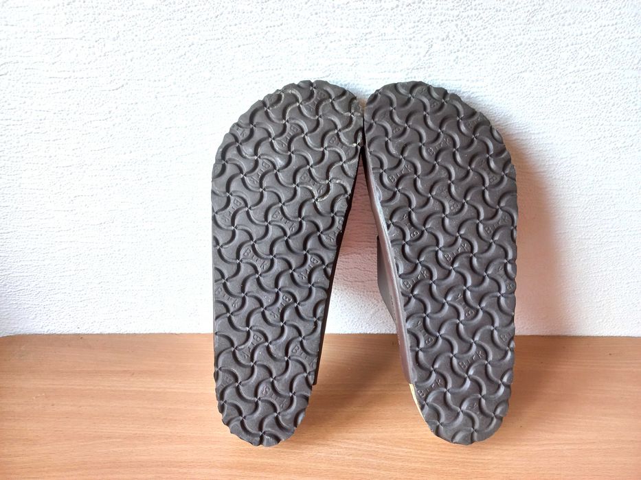 Шльопанці босоніжки сандалі Birkenstock 42р.