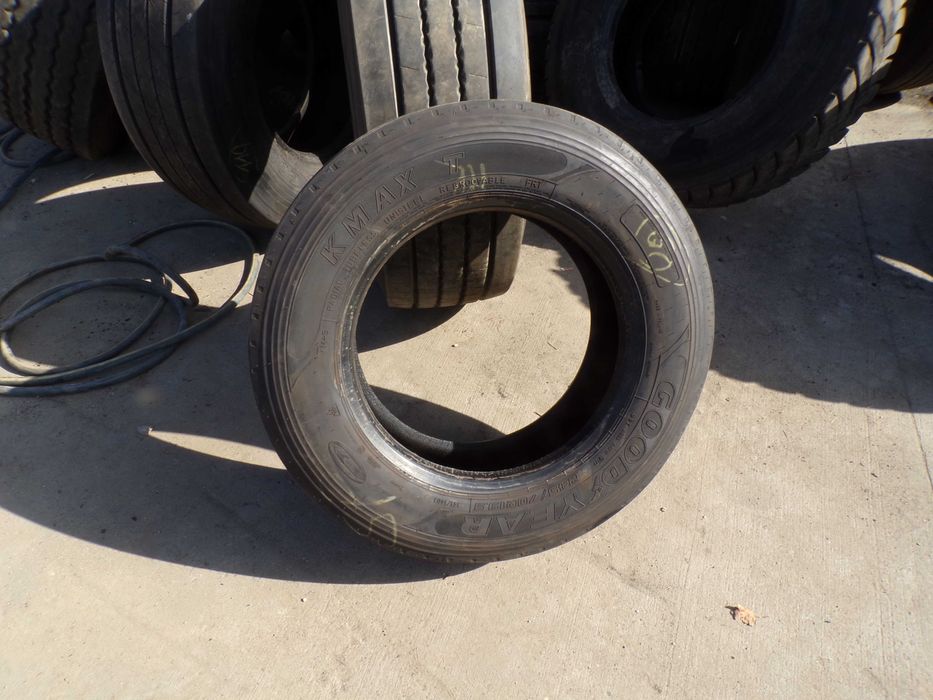 Opona 245/70R17.5  GOODYEAR KMAX T (560 netto)