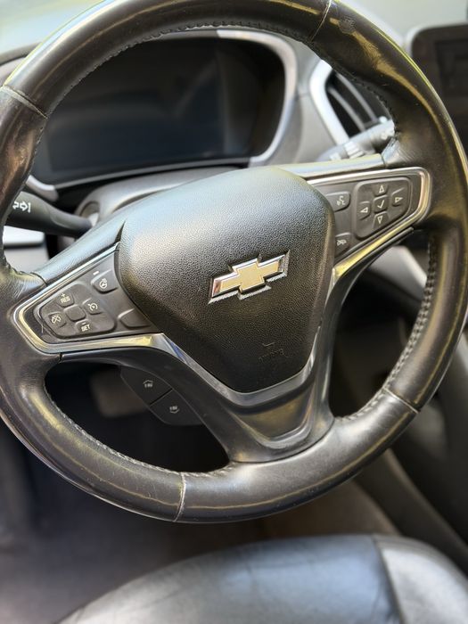 Chevrolet volt 2