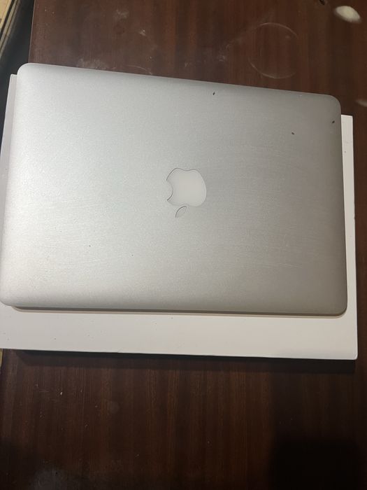 Macbook Pro (Retina 13”, inicio de 2015)