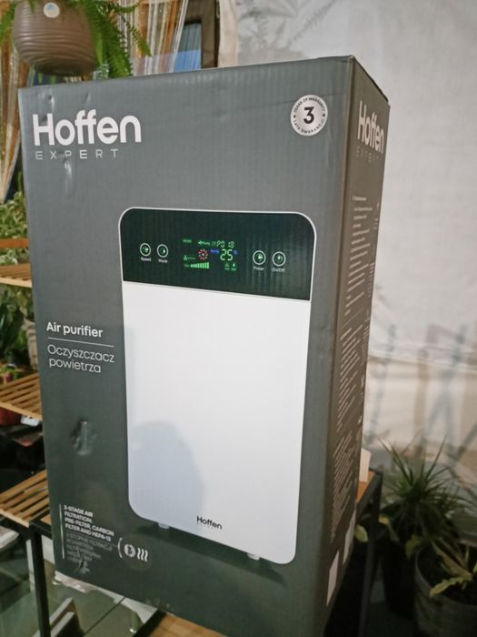 Oczyszcza  powietrze nowy